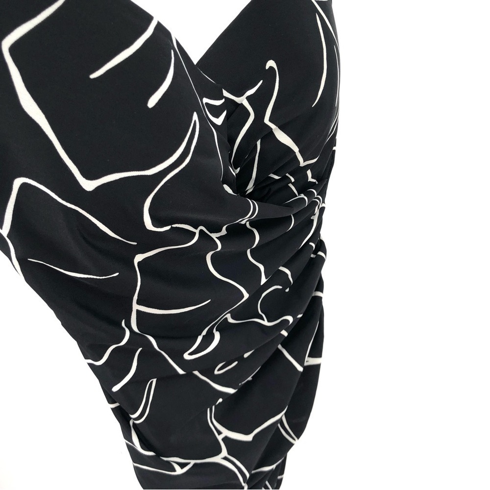 MIRACLESUIT Escape One Piece Swimsuit Ruched Slimming Black White Underwire 14 - Picture 9 of 9